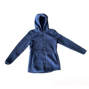 Fila sport fleece. Size Small